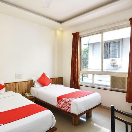 Hotel Oyo 24197 Saptaruchi Pimpri-Chinchwad Exterior foto