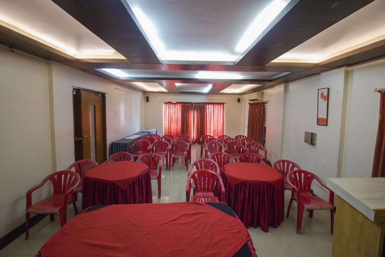 Hotel Oyo 24197 Saptaruchi Pimpri-Chinchwad Exterior foto