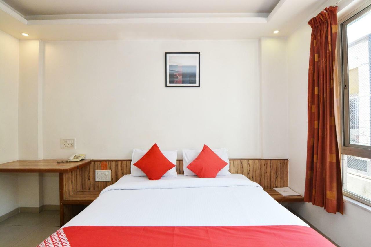 Hotel Oyo 24197 Saptaruchi Pimpri-Chinchwad Exterior foto